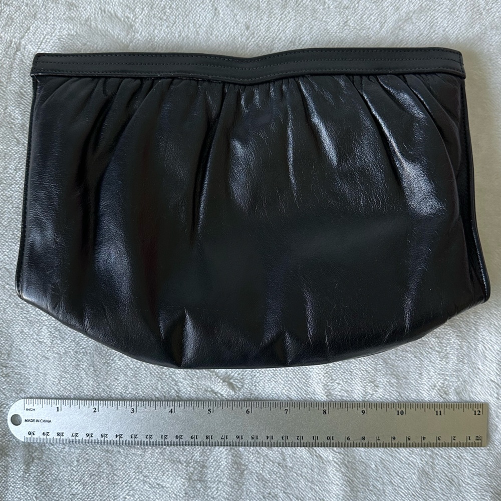 Vintage Clemente Black Smooth Leather Hinge Clutch